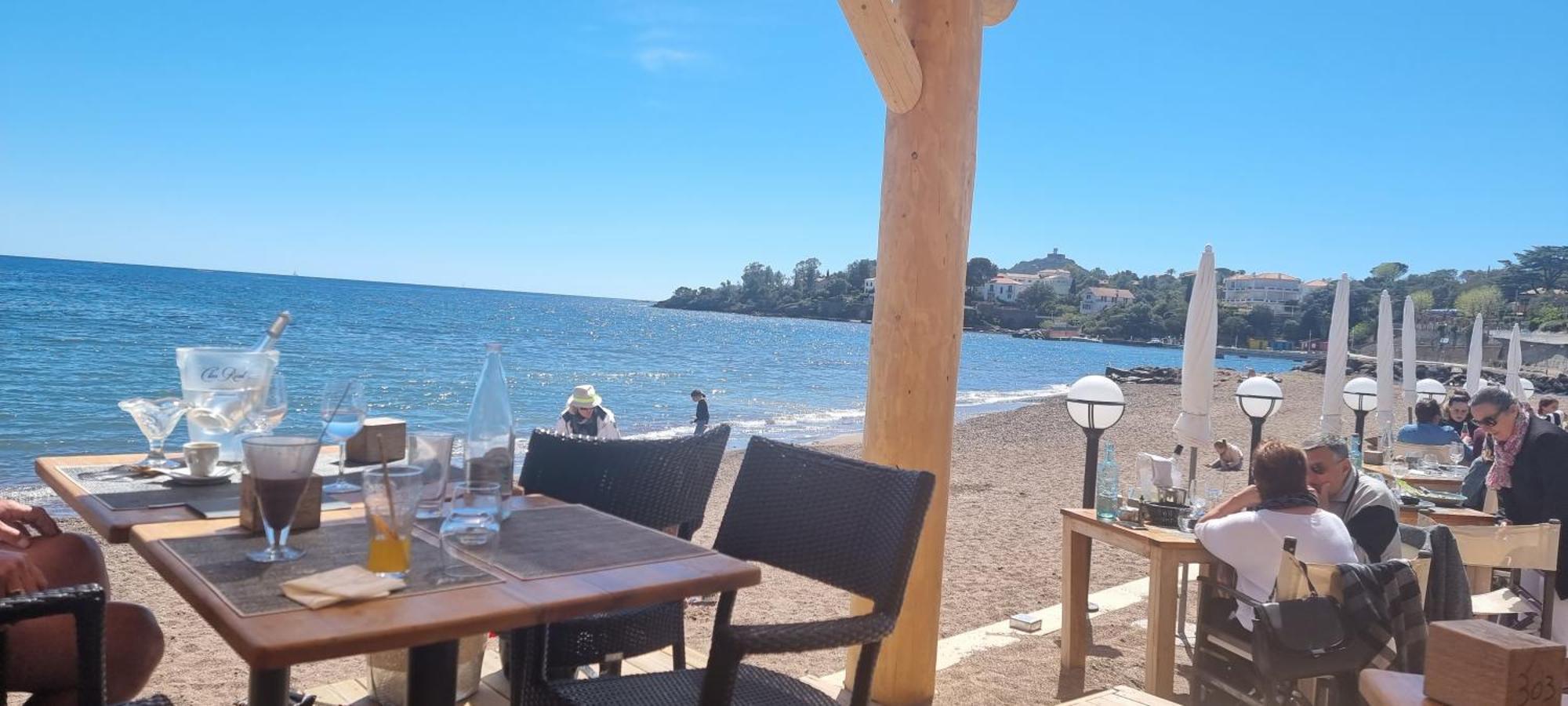 Agay Cap Esterel Village Allee Fleurs - F2 Clim Vue Golf Et Mer - Grande Terrasse Plein Sud Saint-Raphaël 외부 사진