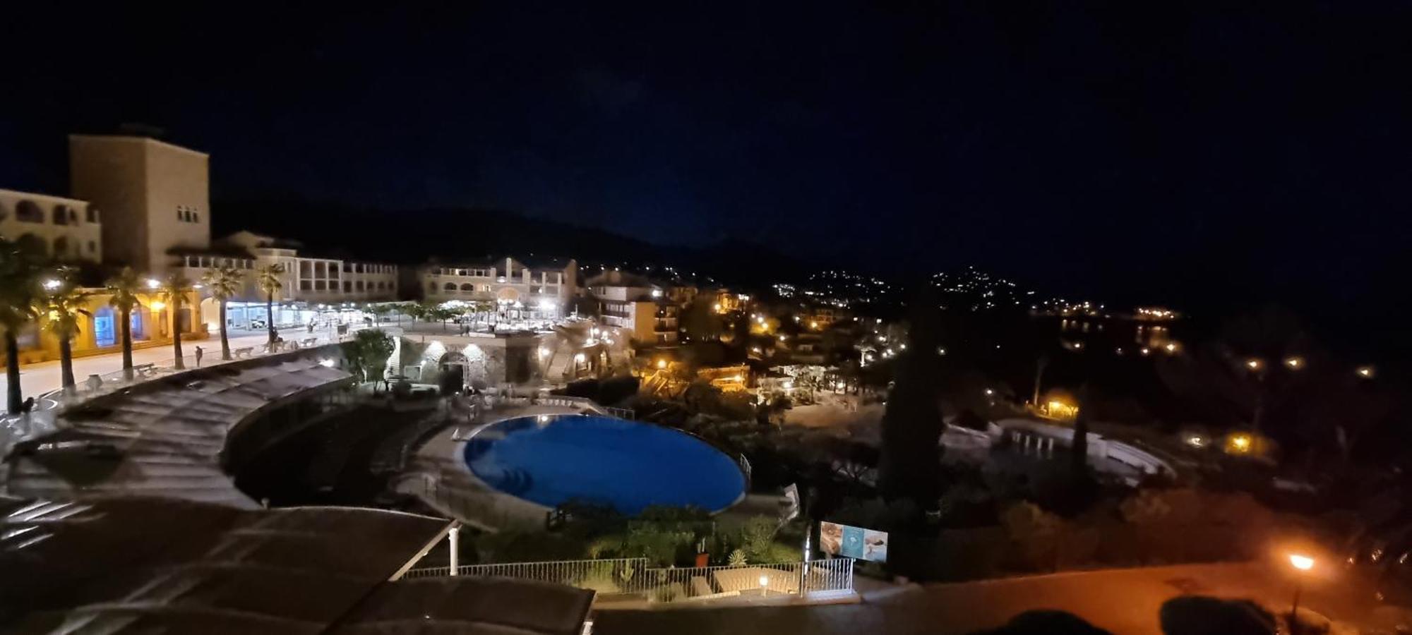 Agay Cap Esterel Village Allee Fleurs - F2 Clim Vue Golf Et Mer - Grande Terrasse Plein Sud Saint-Raphaël 외부 사진